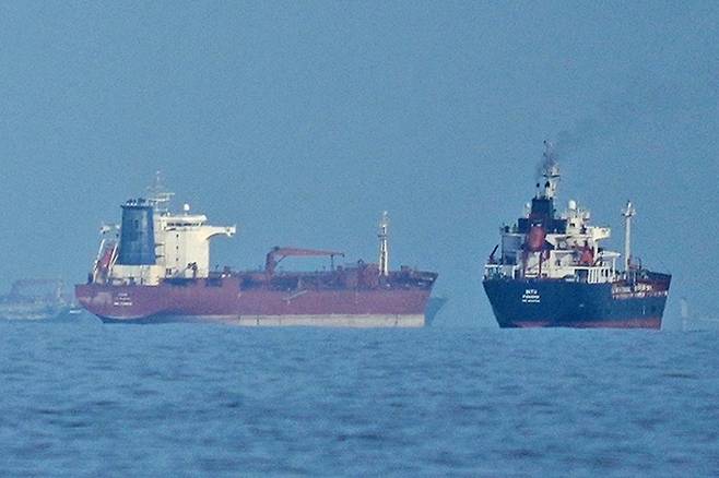 이란 “휴전기간 상선에 호르무즈 완전 개방”